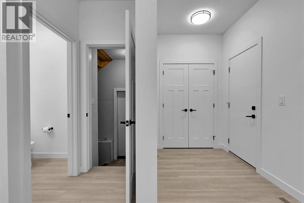 1357 South Point Parade Sw, Airdrie, Alberta  T4B 5P3 - Photo 9 - A2296206