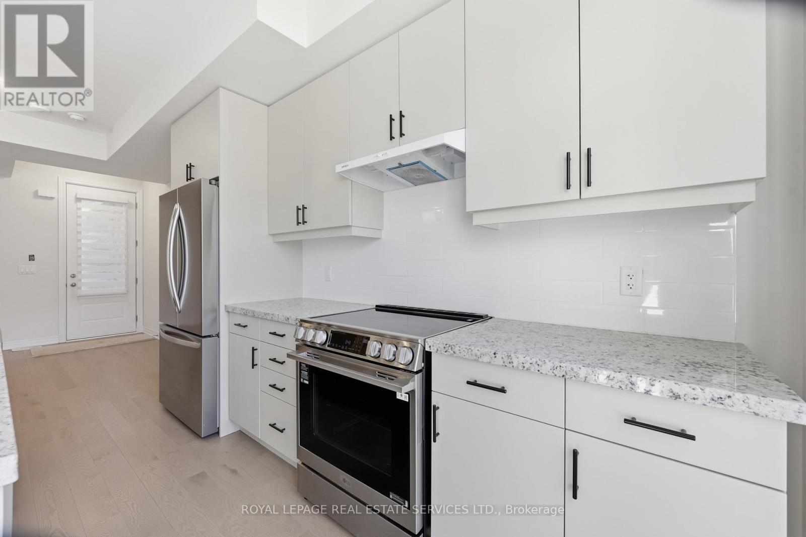Unit 2 - 3197 Sixth Line, Oakville, Ontario  L6H 0V8 - Photo 7 - W12932294