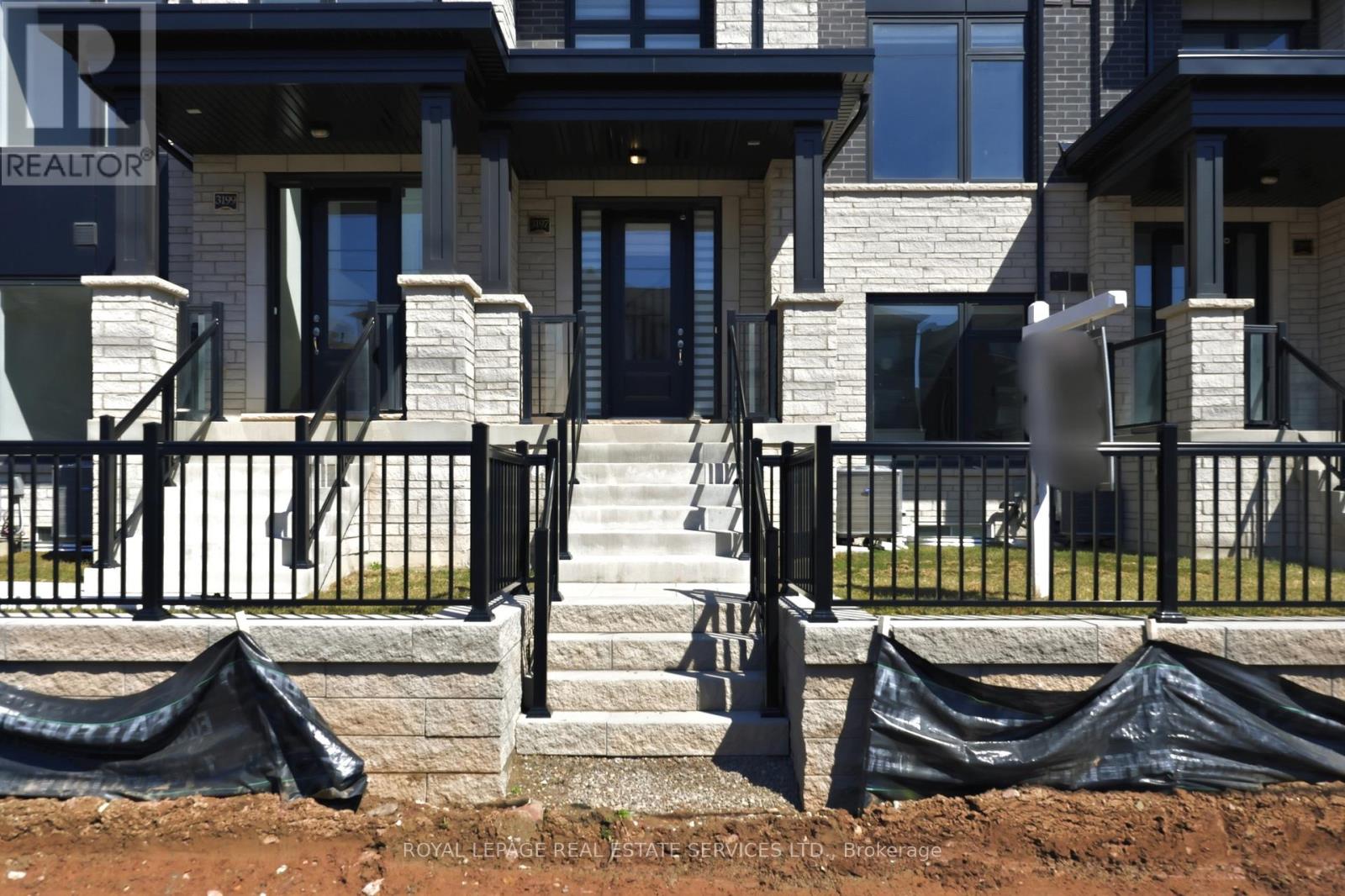 Unit 1 - 3197 Sixth Line, Oakville, Ontario  L6H 0V8 - Photo 2 - W12932296