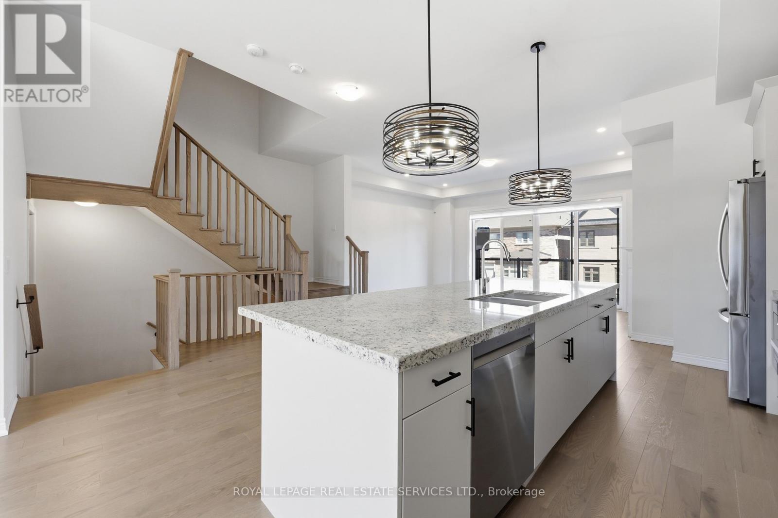 Unit 1 - 3197 Sixth Line, Oakville, Ontario  L6H 0V8 - Photo 6 - W12932296