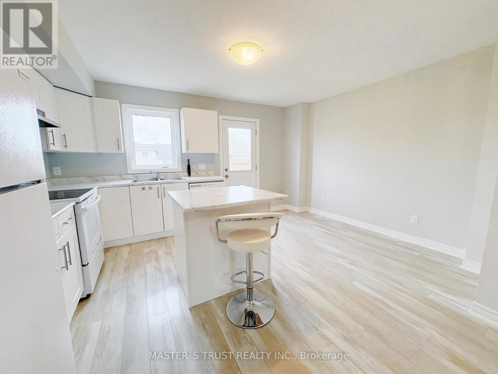 86 - 7768 Ascot Circle, Niagara Falls, Ontario  L2H 3P9 - Photo 26 - X12797614