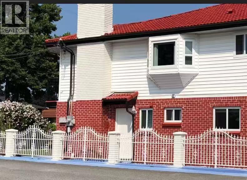 3850 FIR ST, Burnaby, British Columbia