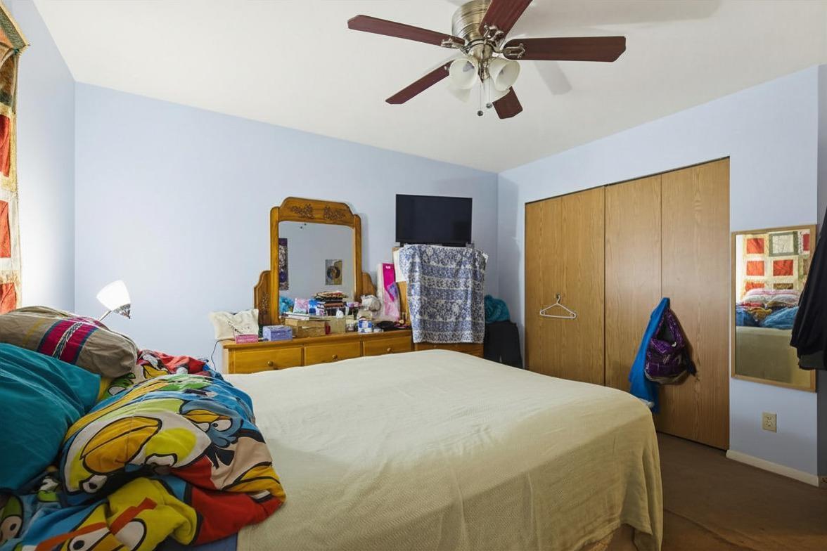 31860 Silverdale Avenue, Mission, British Columbia  V2V 2K9 - Photo 5 - R3104472