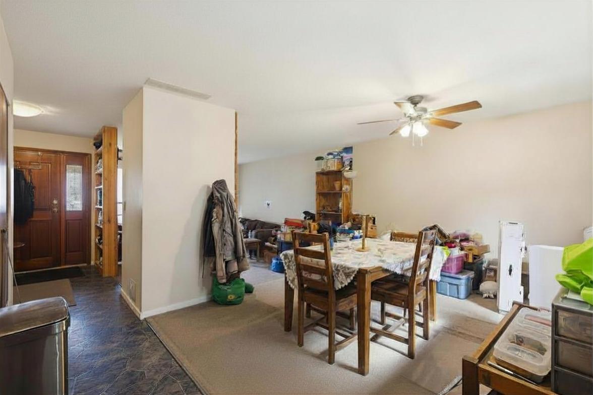 31860 Silverdale Avenue, Mission, British Columbia  V2V 2K9 - Photo 3 - R3104472