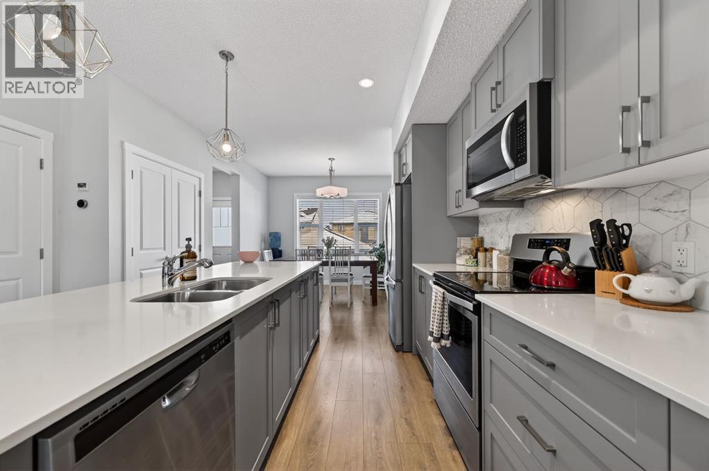 442 Hillcrest Road SW, Airdrie, Alberta  T4B 4T8 - Photo 8 - A2297123