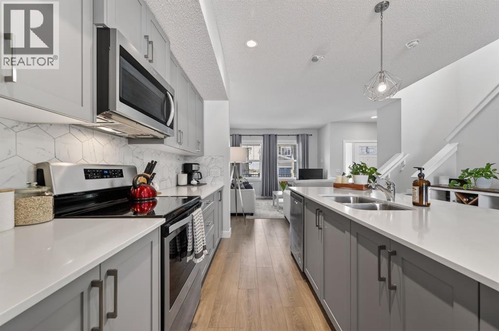 442 Hillcrest Road SW, Airdrie, Alberta  T4B 4T8 - Photo 9 - A2297123