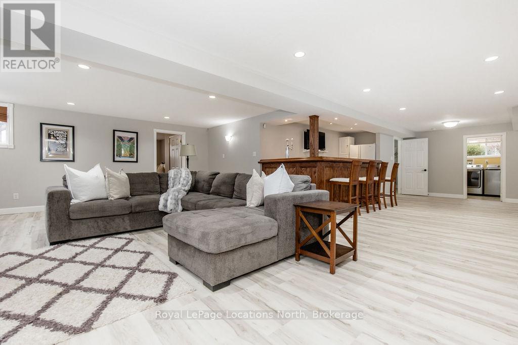 424 Ramblewood Drive, Wasaga Beach, Ontario  L9Z 1P3 - Photo 30 - S12932338