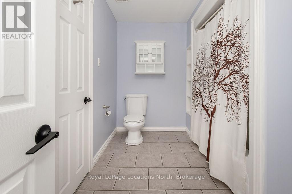 424 Ramblewood Drive, Wasaga Beach, Ontario  L9Z 1P3 - Photo 32 - S12932338