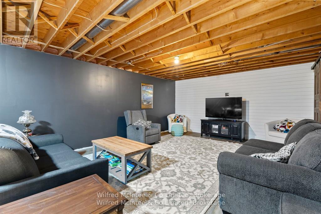 442289 Concession 21, Georgian Bluffs, Ontario  N0H 2T0 - Photo 21 - X12932334