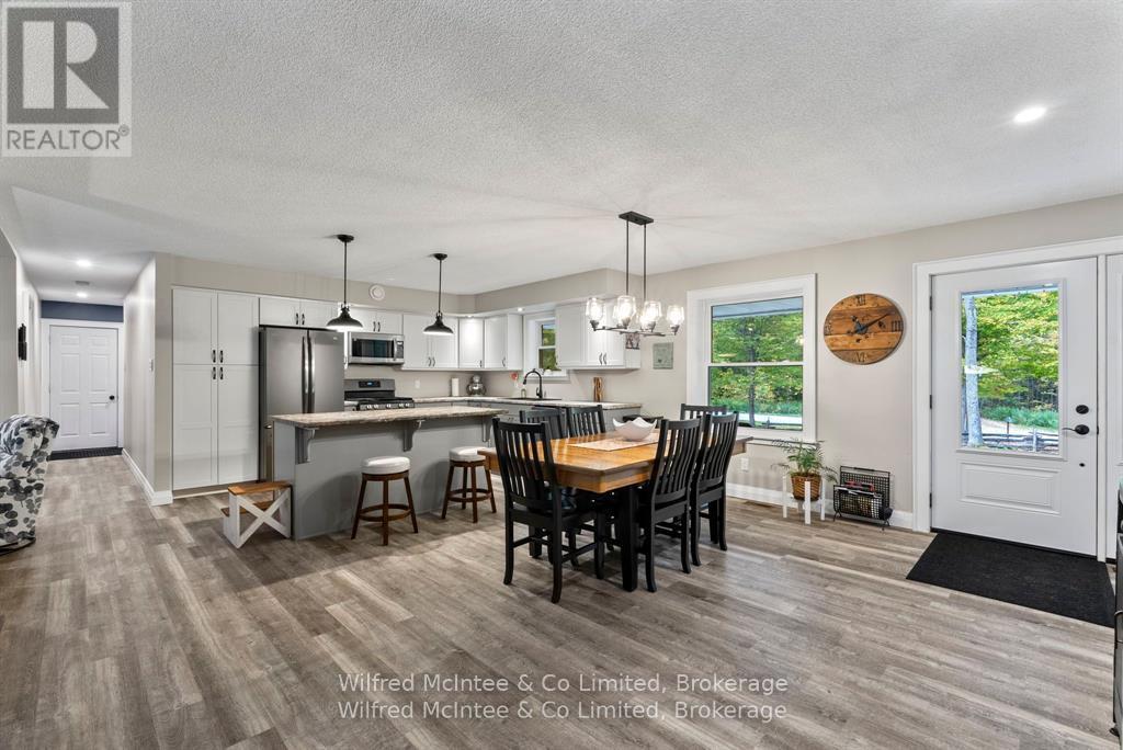 442289 Concession 21, Georgian Bluffs, Ontario  N0H 2T0 - Photo 6 - X12932334