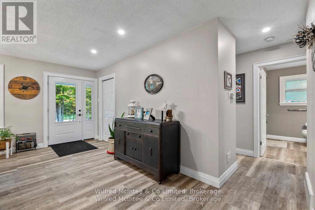 442289 Concession 21, Georgian Bluffs, Ontario  N0H 2T0 - Photo 7 - X12932334