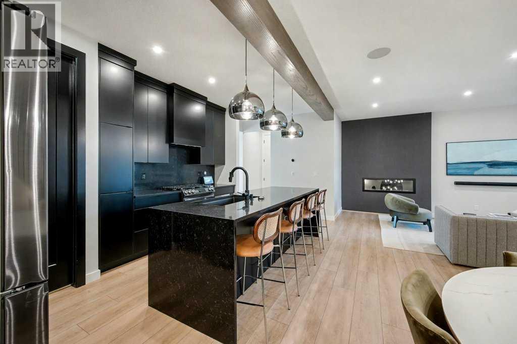 123 Treeline View Sw, Calgary, Alberta  T2Y 0V4 - Photo 11 - A2287262