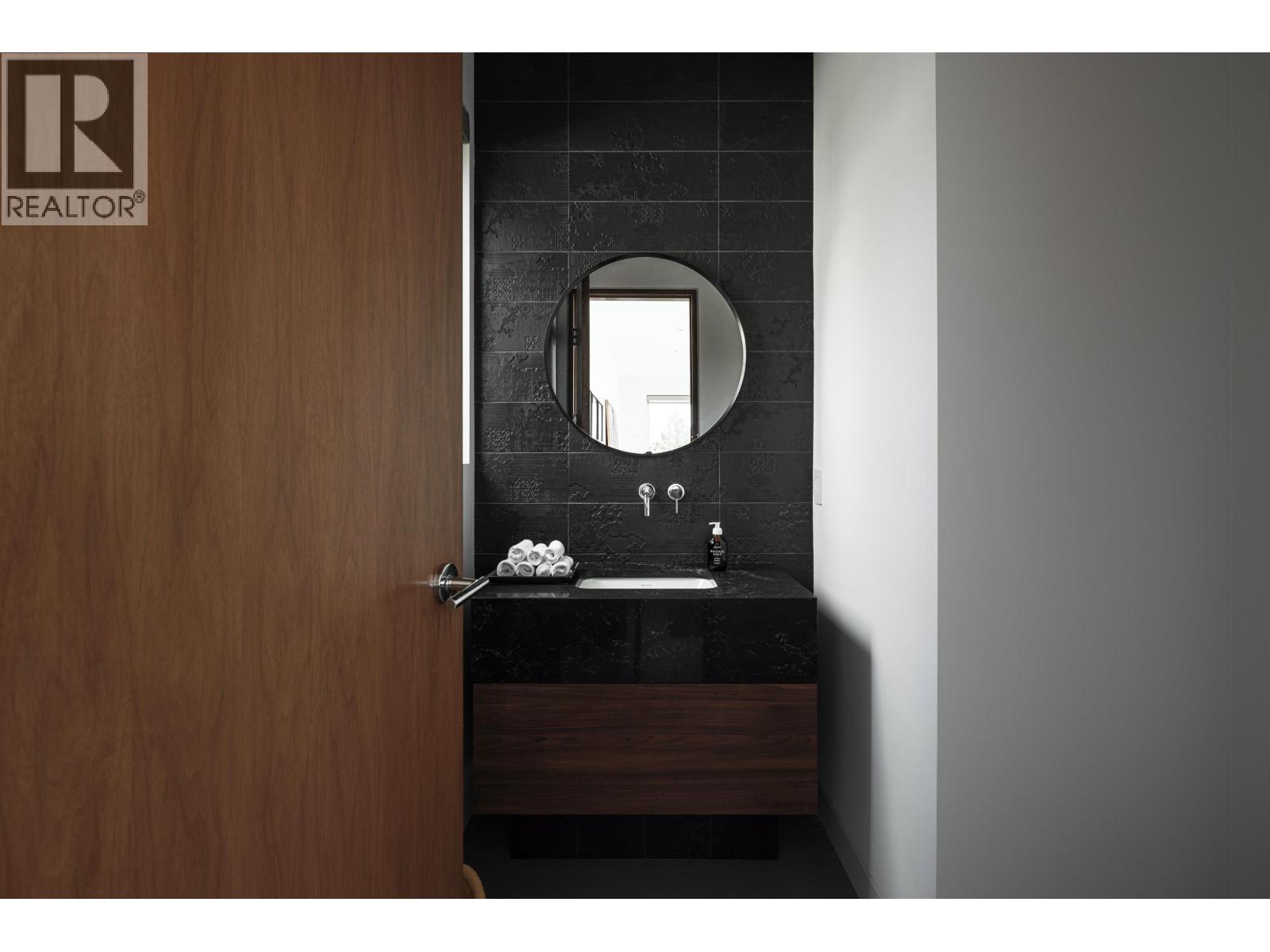 1715 22nd Street, West Vancouver, British Columbia  V7V 4E4 - Photo 24 - R3088686