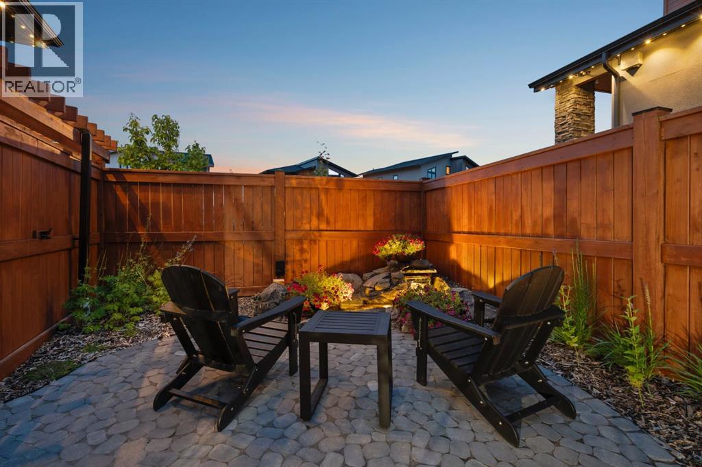 13 Arrowleaf Landing, Rural Rocky View County, Alberta  T3Z 0C5 - Photo 47 - A2287467