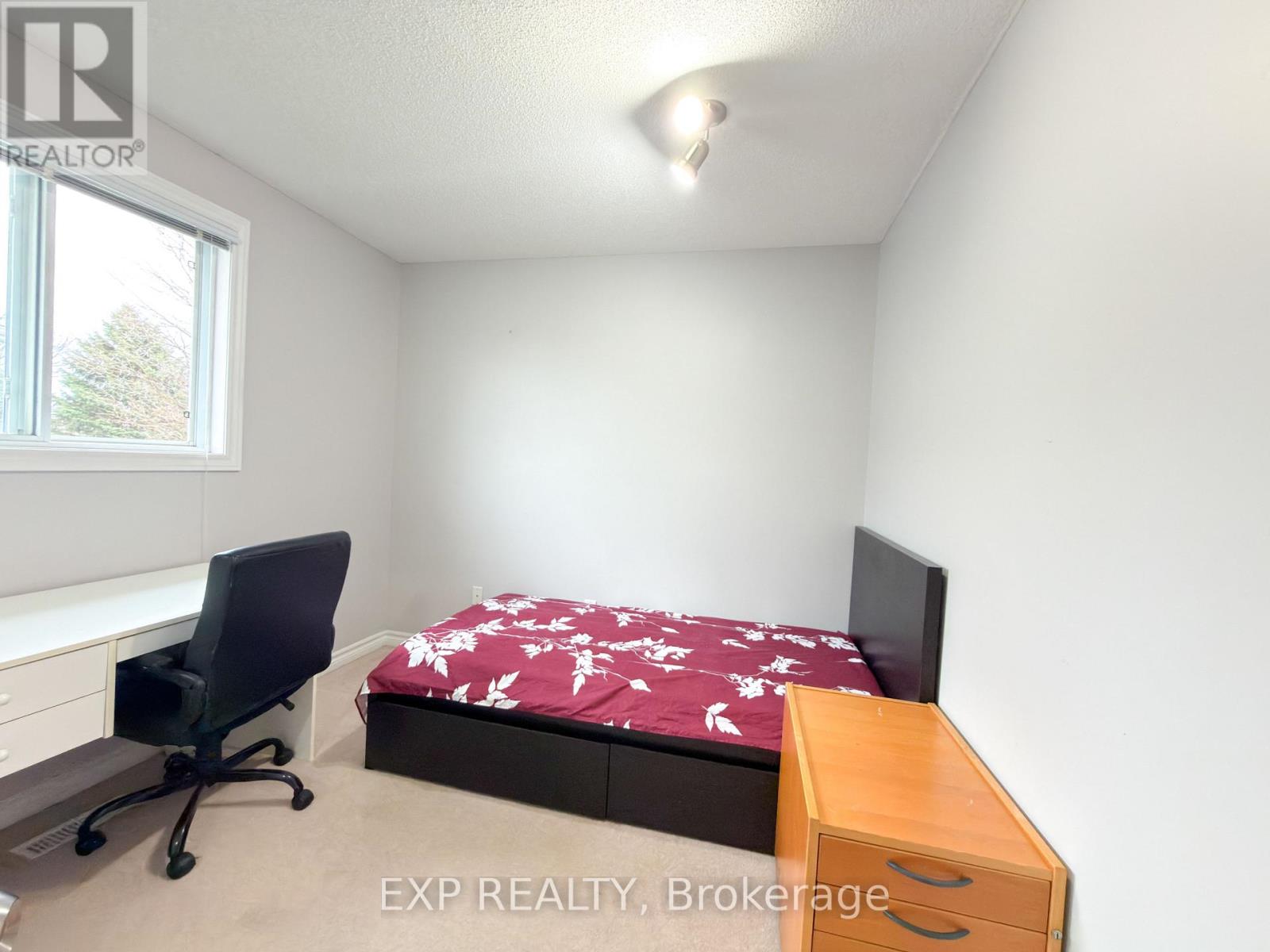 1360 Aspenridge Crescent, London East, Ontario  N5Y 5P1 - Photo 10 - X12932352