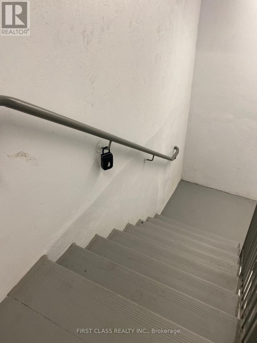 1601 - 18 Maitland Terrace, Toronto (Church-Yonge Corridor), Ontario  M4Y 0H2 - Photo 6 - C12932332