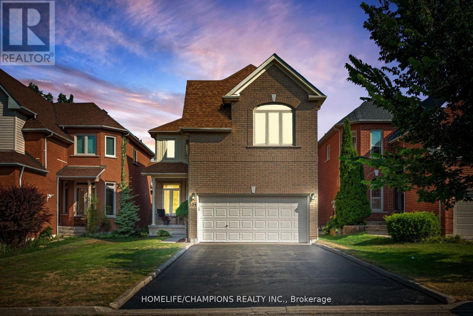 104 Secord Street, Pickering, Ontario  L1V 6V6 - Photo 1 - E12932322