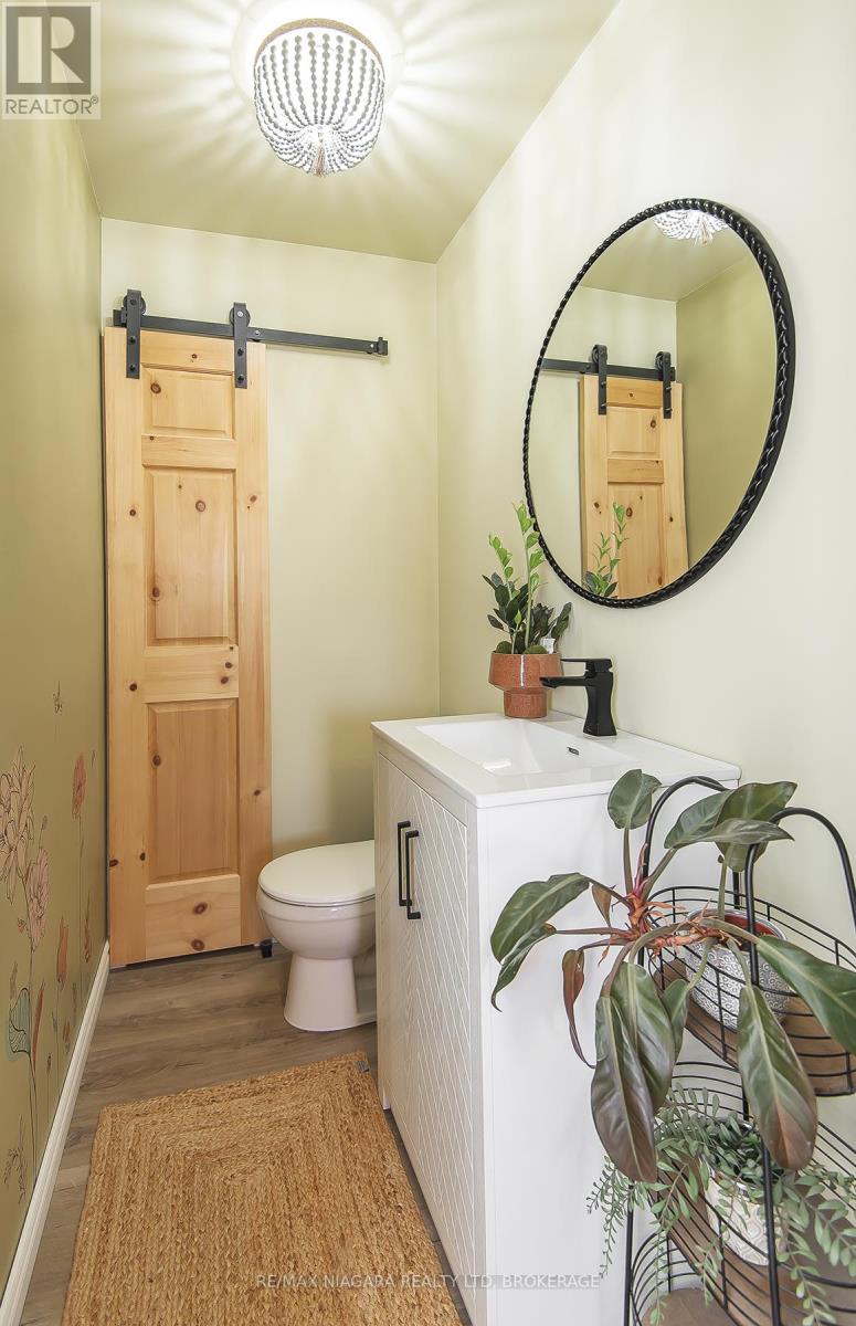 87 Knoll Street, Port Colborne, Ontario  L3K 5A7 - Photo 31 - X12932356