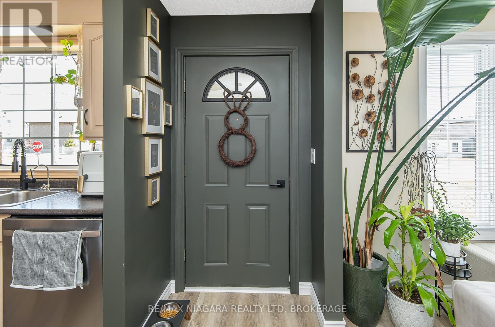 87 Knoll Street, Port Colborne, Ontario  L3K 5A7 - Photo 33 - X12932356