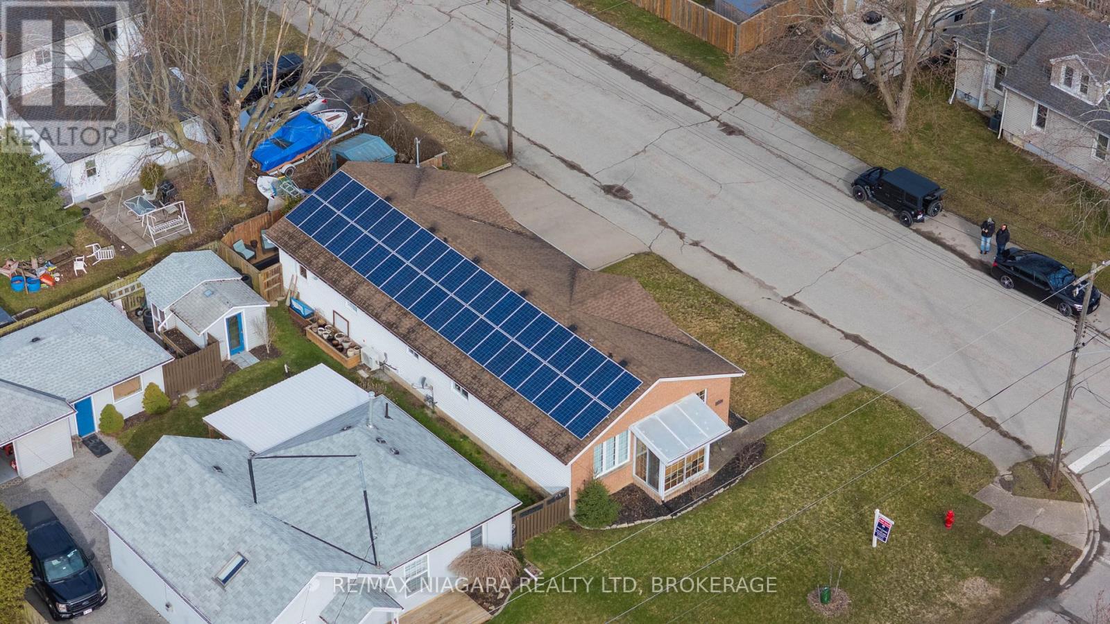 87 Knoll Street, Port Colborne, Ontario  L3K 5A7 - Photo 6 - X12932356