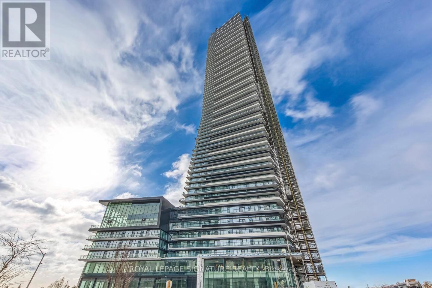 317 - 448 BURNHAMTHORPE ROAD, Mississauga, Ontario