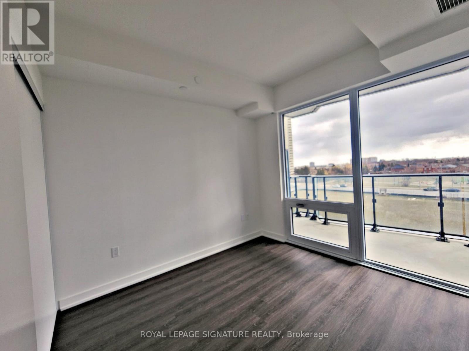 317 - 448 Burnhamthorpe Road, Mississauga (City Centre), Ontario  L5B 0R4 - Photo 14 - W12932336