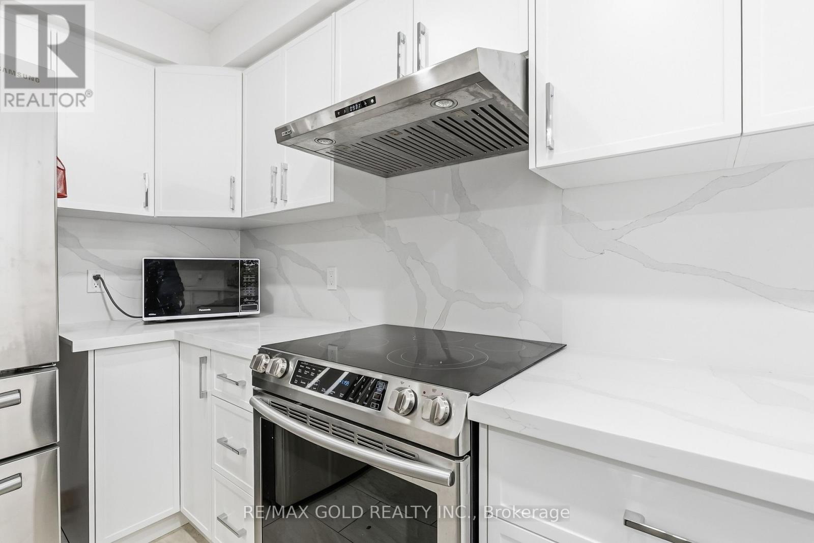 343 Bristol Road E, Mississauga, Ontario  L4Z 3V6 - Photo 13 - W12932348