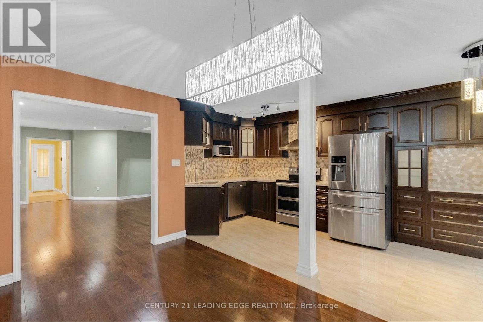 7166 Sandhurst Drive, Mississauga, Ontario  L5N 7H1 - Photo 15 - W12932354