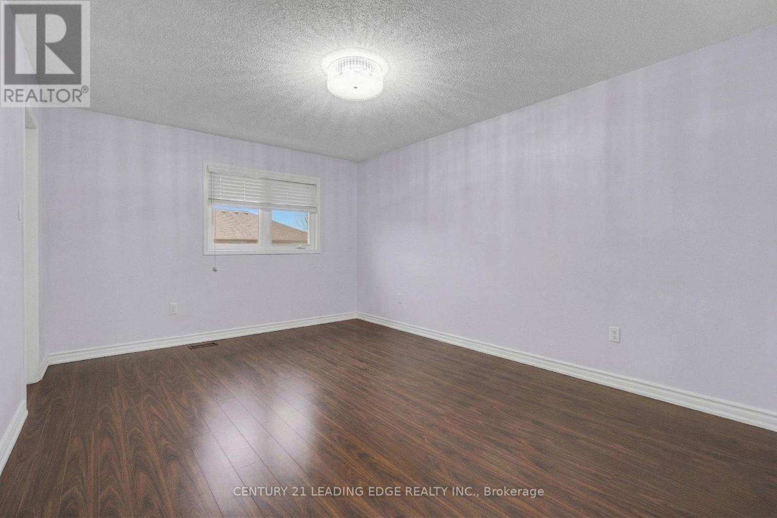 7166 Sandhurst Drive, Mississauga, Ontario  L5N 7H1 - Photo 20 - W12932354