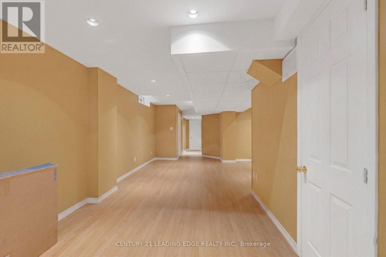 7166 Sandhurst Drive, Mississauga, Ontario  L5N 7H1 - Photo 33 - W12932354