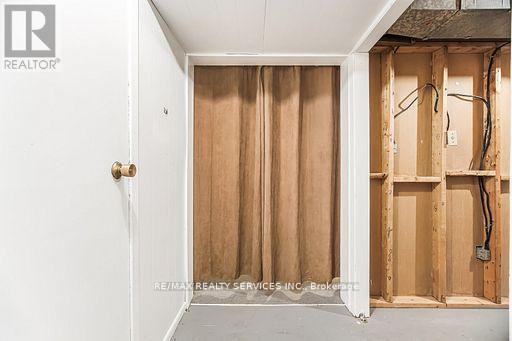 92 - 900 Central Park Drive, Brampton, Ontario  L6S 3J6 - Photo 10 - W12932368