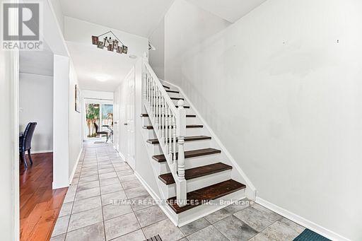 92 - 900 Central Park Drive, Brampton, Ontario  L6S 3J6 - Photo 23 - W12932368