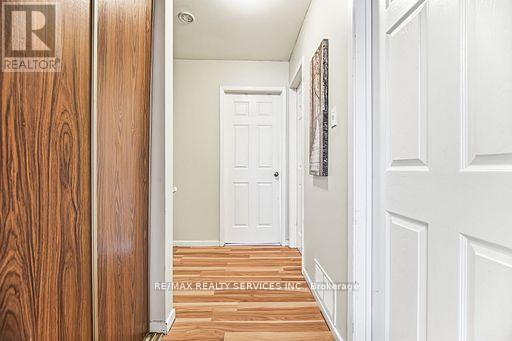 92 - 900 Central Park Drive, Brampton, Ontario  L6S 3J6 - Photo 37 - W12932368