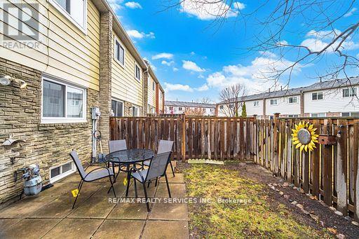 92 - 900 Central Park Drive, Brampton, Ontario  L6S 3J6 - Photo 43 - W12932368