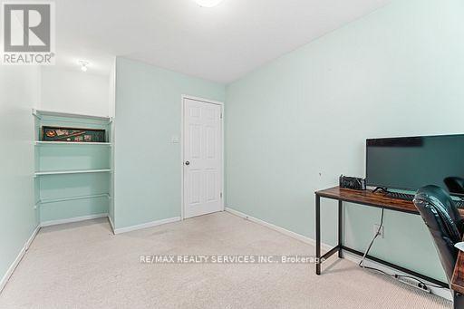 92 - 900 Central Park Drive, Brampton, Ontario  L6S 3J6 - Photo 6 - W12932368