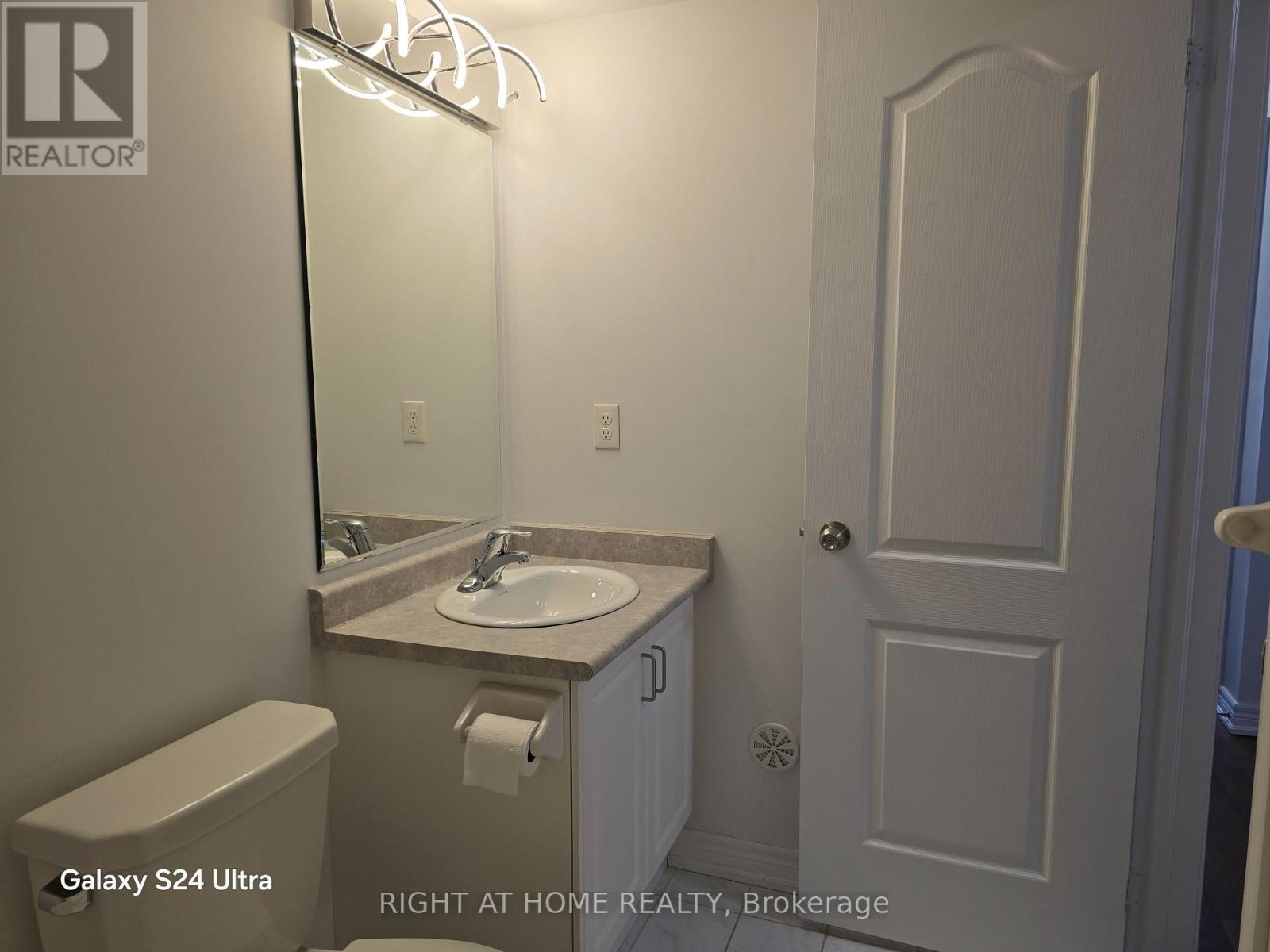 2 - 149 Inspire Blvd. Boulevard, Brampton (Sandringham-Wellington North), Ontario  L6R 3X9 - Photo 19 - W12932384