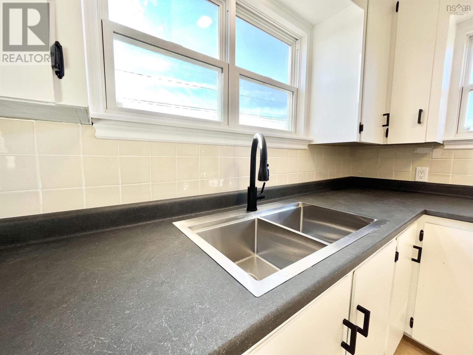 89 Stoney Island Road, North East Point, Nova Scotia  B0W 2P0 - Photo 4 - 202602918