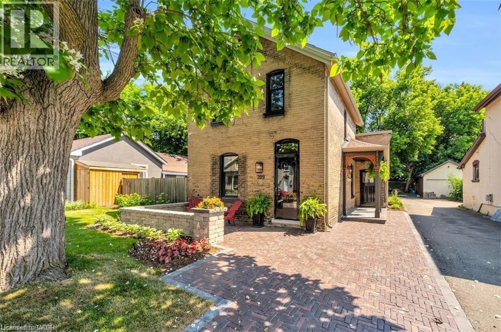 209 William Street, Brantford, Ontario  N3T 3L6 - Photo 35 - 40813783