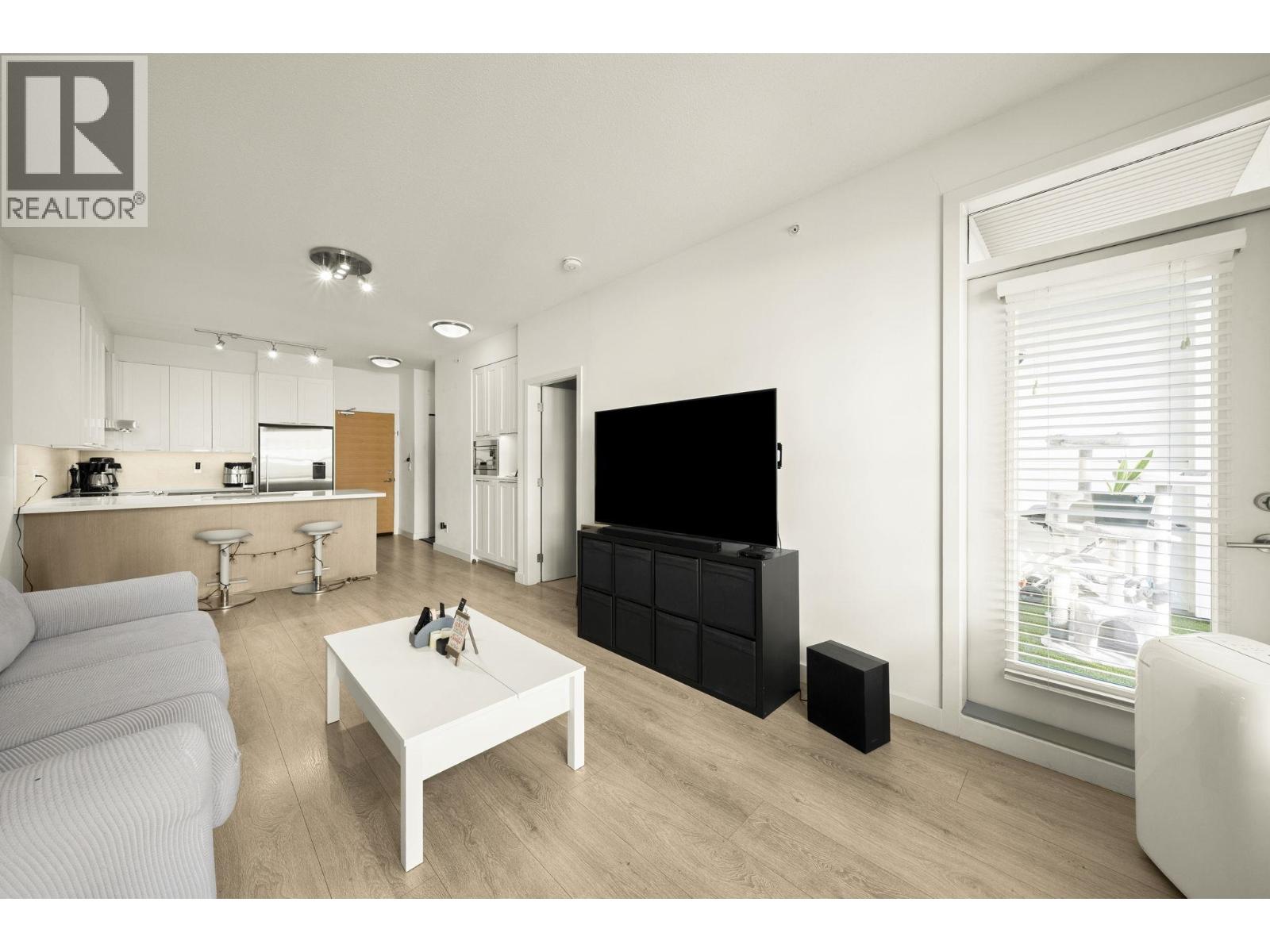 412 611 Regan Avenue, Coquitlam, British Columbia V3J 0E5 - Photo 4 - R3096353