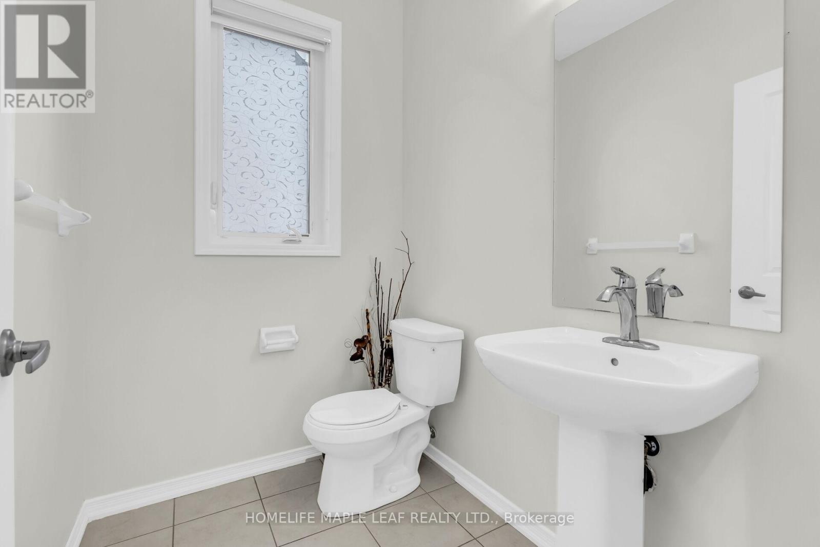 129 Longboat Run W, Brantford, Ontario  N3T 0R8 - Photo 21 - X12932370