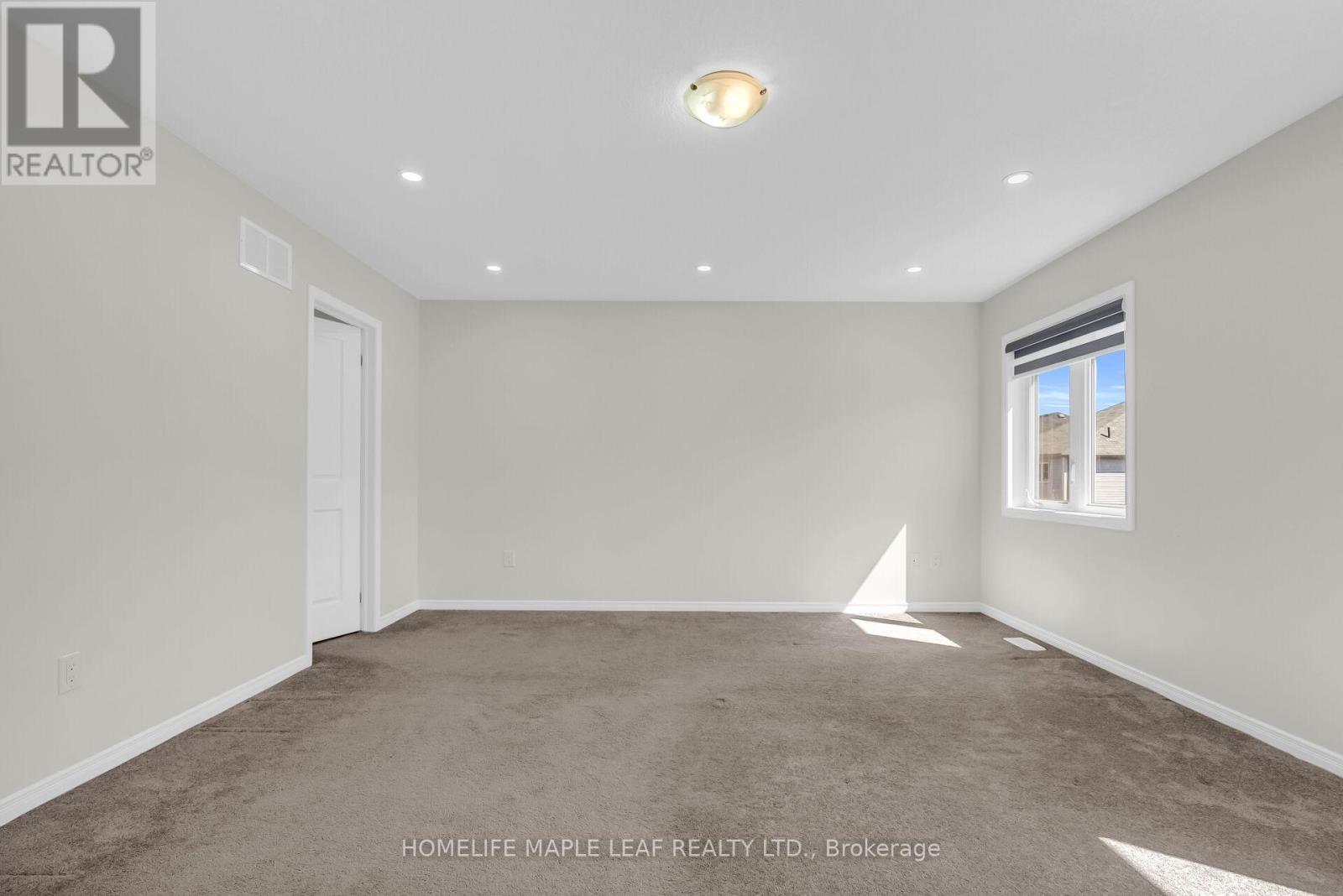 129 Longboat Run W, Brantford, Ontario  N3T 0R8 - Photo 25 - X12932370