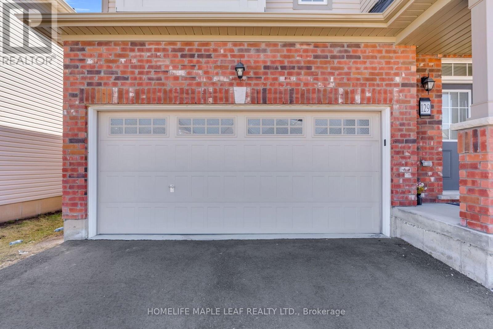 129 Longboat Run W, Brantford, Ontario  N3T 0R8 - Photo 3 - X12932370