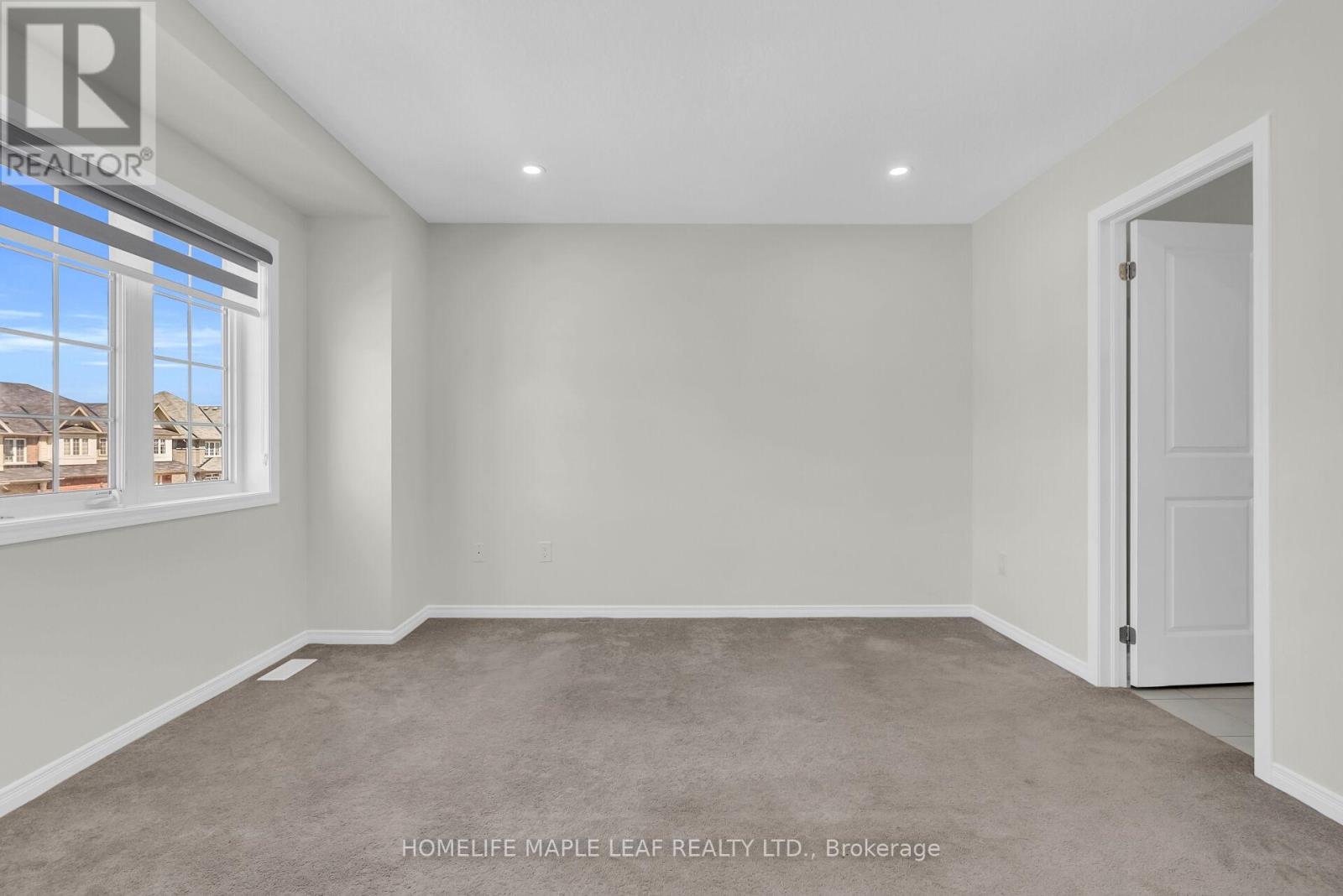 129 Longboat Run W, Brantford, Ontario  N3T 0R8 - Photo 34 - X12932370