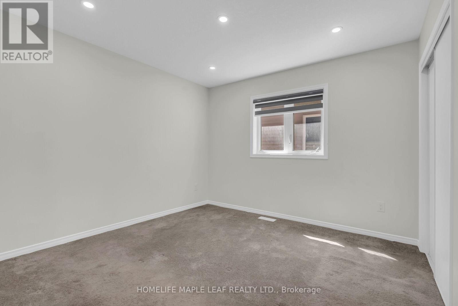 129 Longboat Run W, Brantford, Ontario  N3T 0R8 - Photo 38 - X12932370