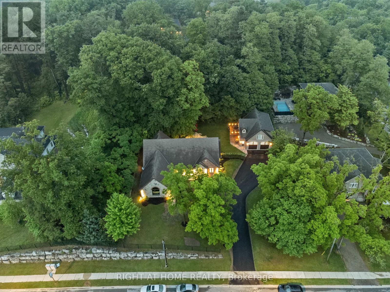 515 Hamilton Drive, Hamilton, Ontario L9G 2A9 - Photo 50 - X12932382