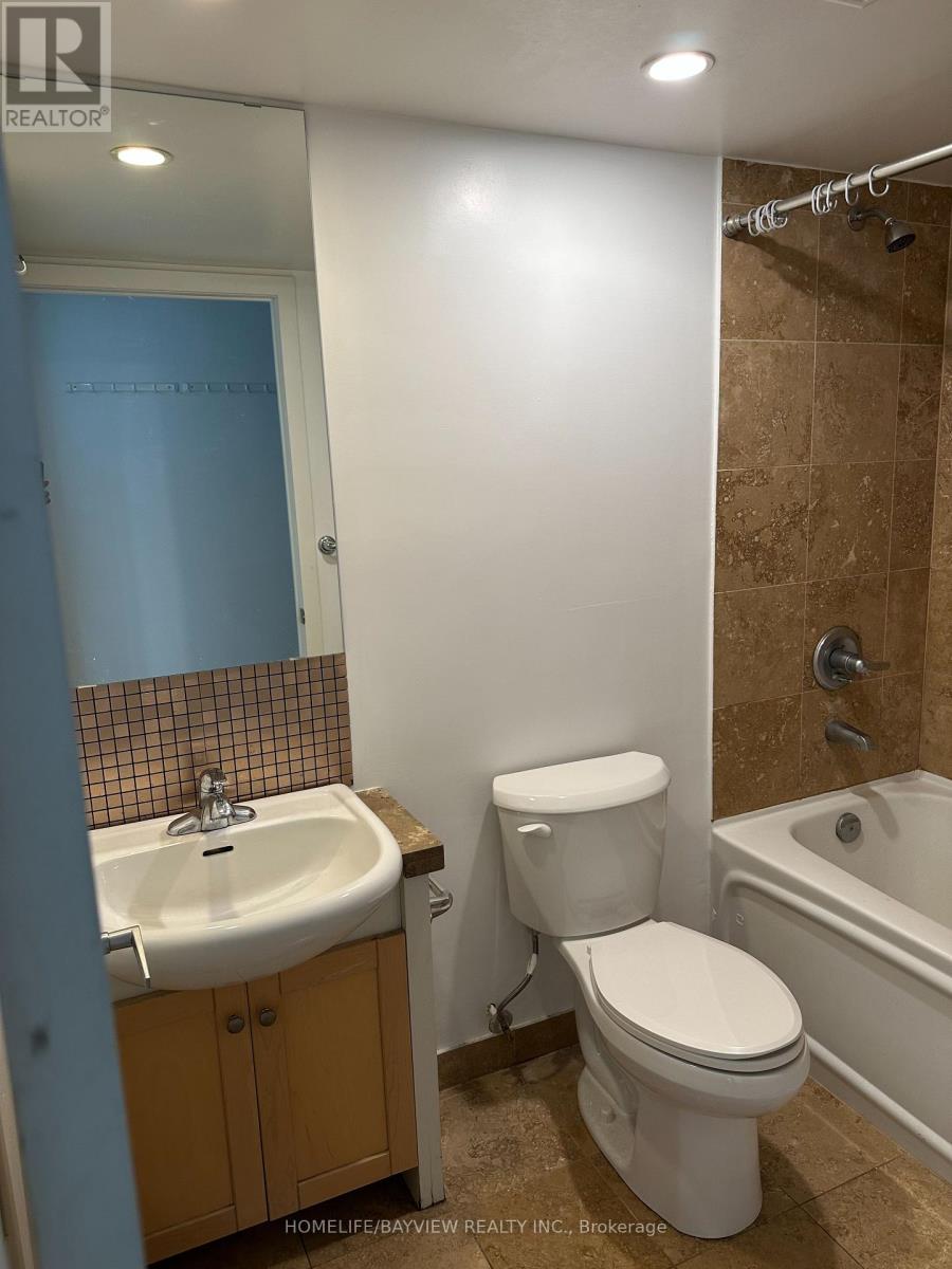 701 - 208 Queens Quay W, Toronto, Ontario  M5J 2Y5 - Photo 13 - C12804560