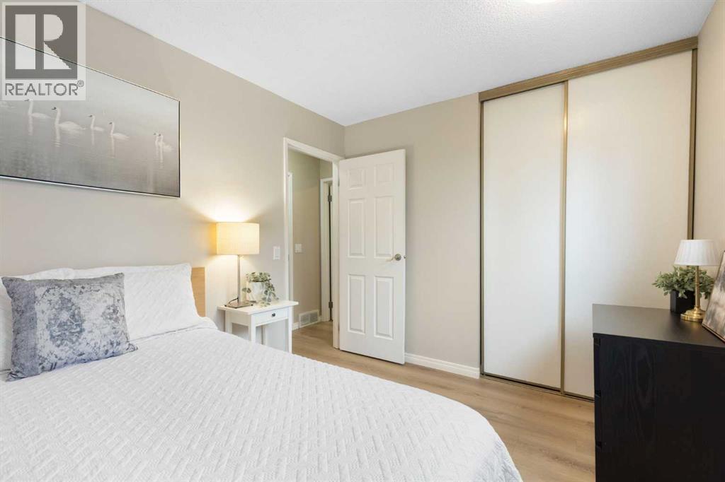 815 Ranchview Circle Nw, Calgary, Alberta  T3G 1B2 - Photo 27 - A2292143