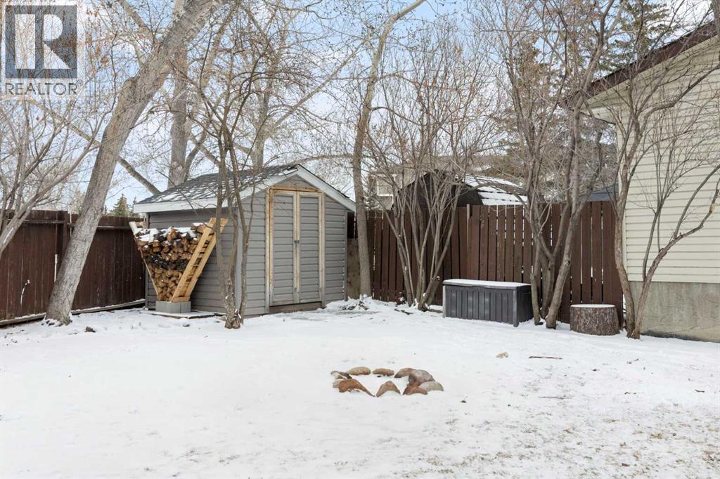 815 Ranchview Circle Nw, Calgary, Alberta  T3G 1B2 - Photo 47 - A2292143