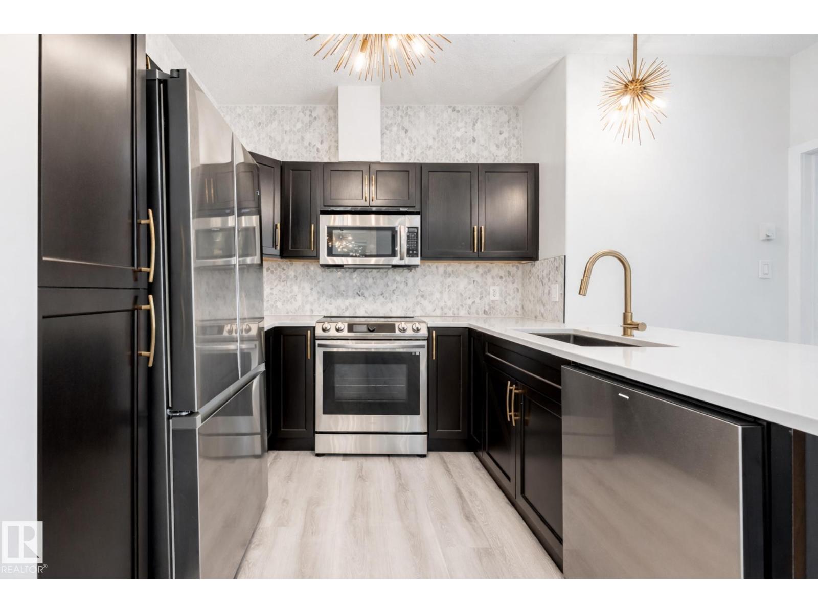 #105 304 AMBLESIDE LINK LI SW, Edmonton, Alberta