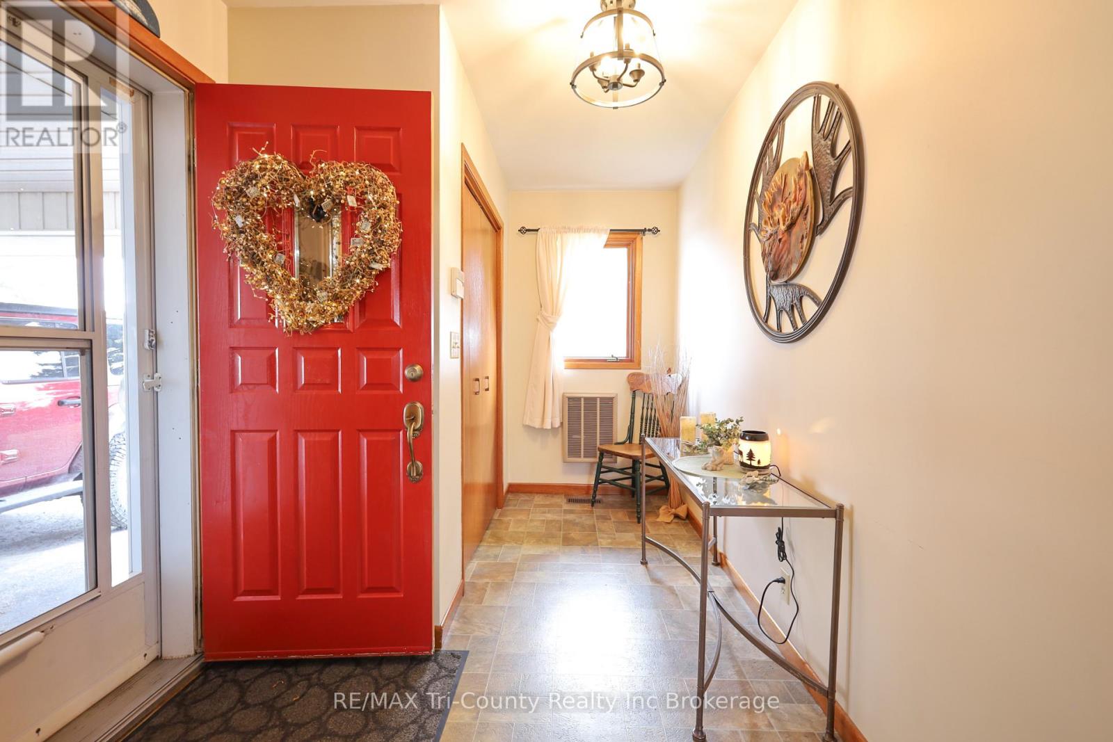 9113 Plank Road, Bayham, Ontario  N0J 1Y0 - Photo 12 - X12932396